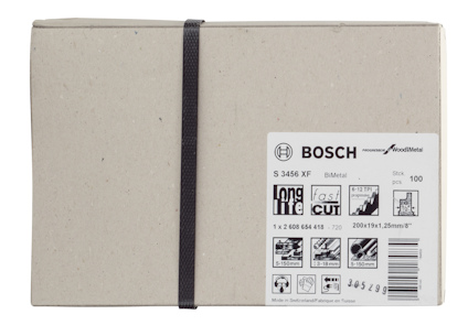 Kartongförpackning märkt "Bosch" med modellnummer S 3456 XF, innehåller 100 sågblad.