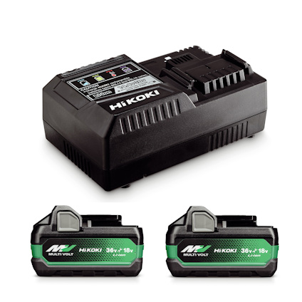 Laddare och två svarta och gröna batterier med texten "HiKOKI MultiVolt 36V-18V".