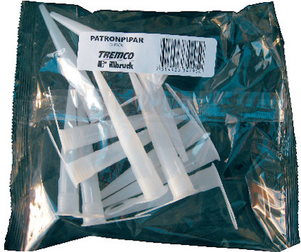 Genomskinlig plastförpackning med tolv vita patronmunstycken och etikett som visar texten "PATRONPIPAR 12 PACK".